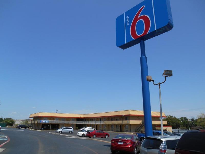 Motel 6 San Antonio Tx I10 West Exterior photo