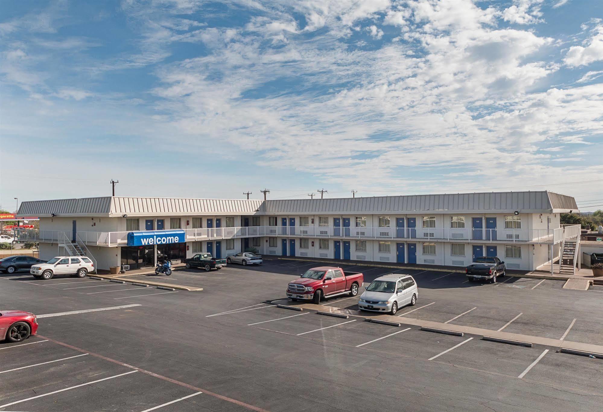 Motel 6 San Antonio Tx I10 West Exterior photo